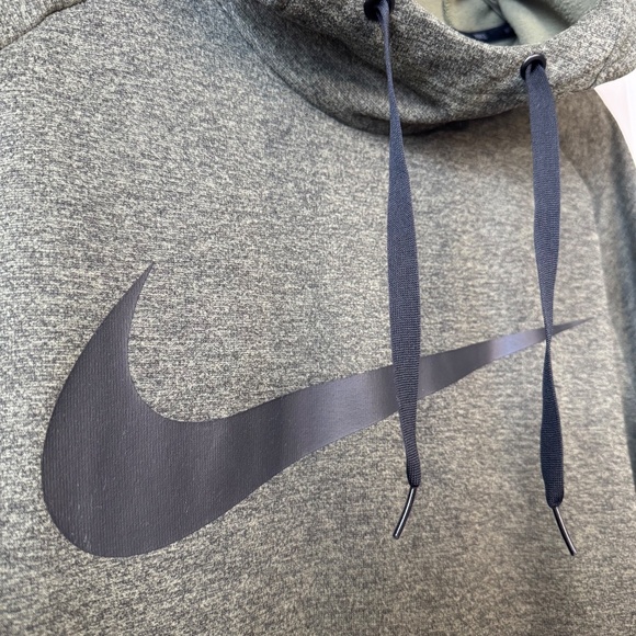 Nike Therma Swoosh Mens Training Pullover Hoodie Sequoia Green Black - Picture 4 of 6